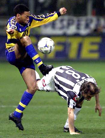 EWC无畏契约项目参赛队伍名单：XLG、BLG、EDG、TEC等队在列